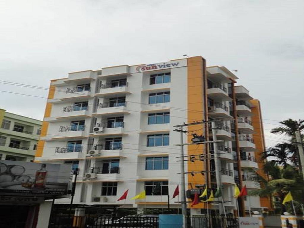 Hotel Sunview Dispur エクステリア 写真